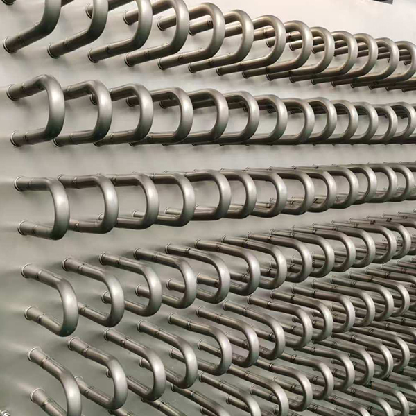 Titanium U-shaped bend